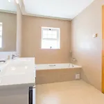 Dia Villa *